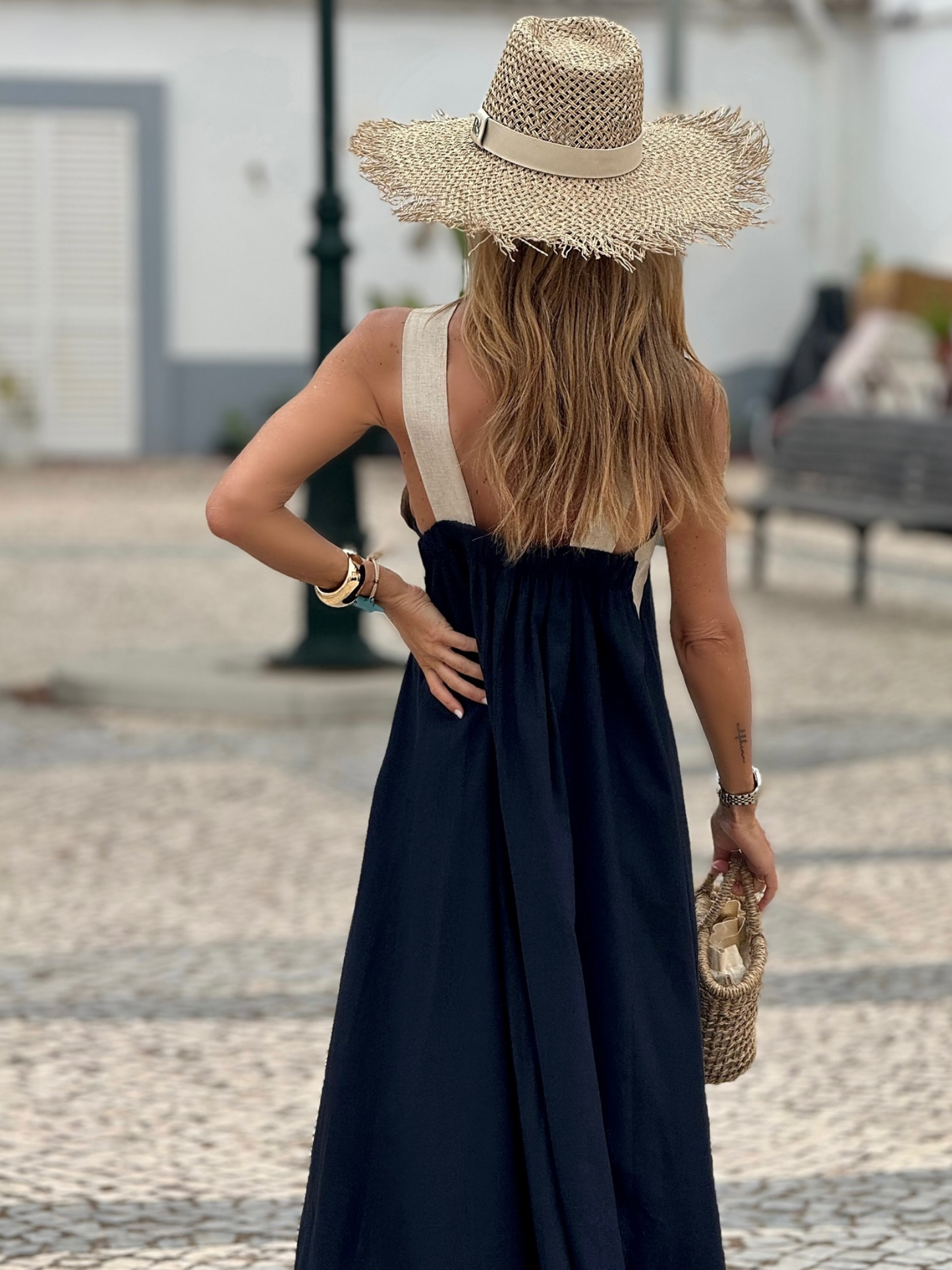 CANELA | Vestido con escote cruzado