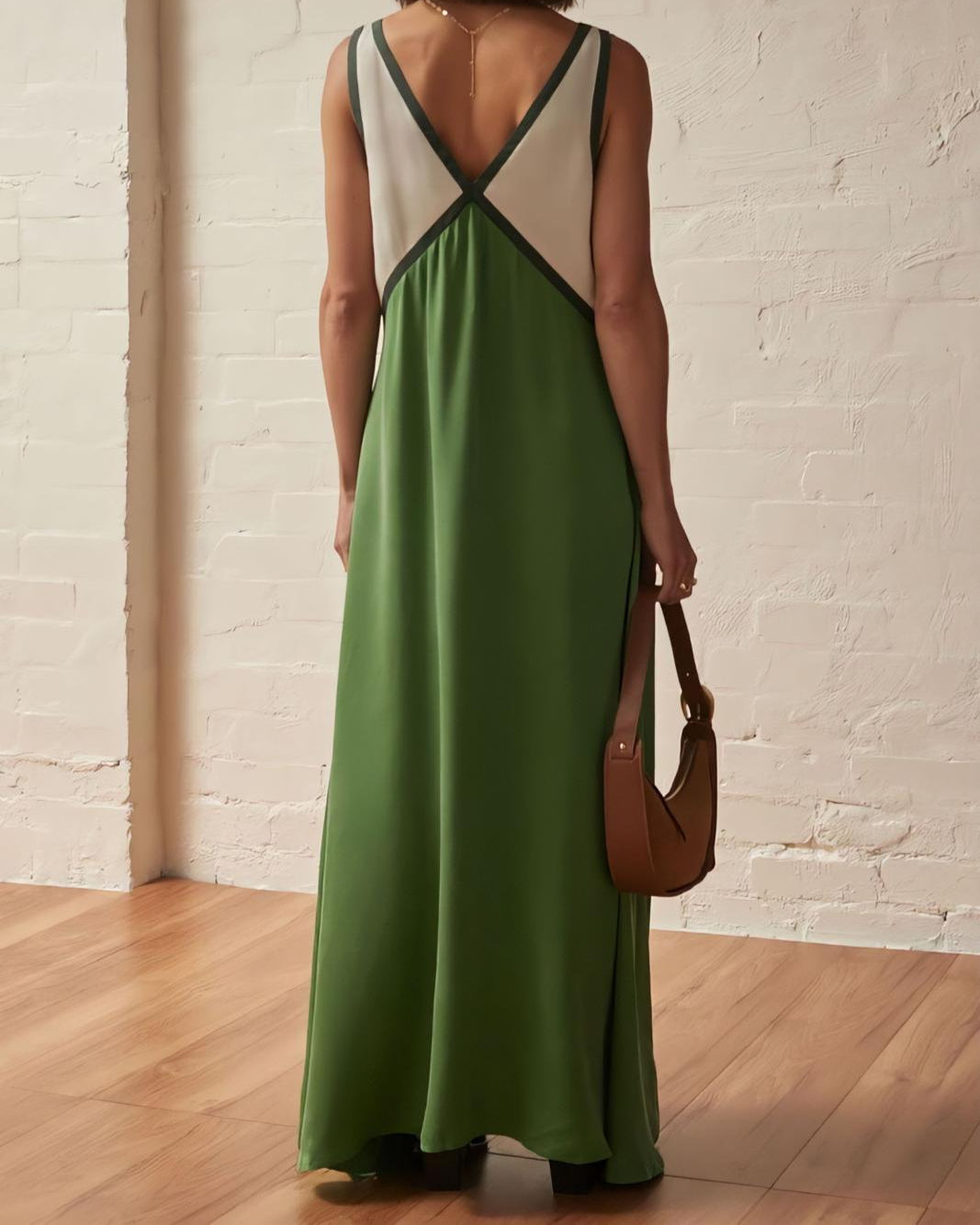 DONNA | Vestido largo con cuello V