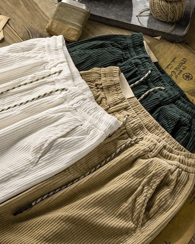 DAVID | Pantalón corto de pana