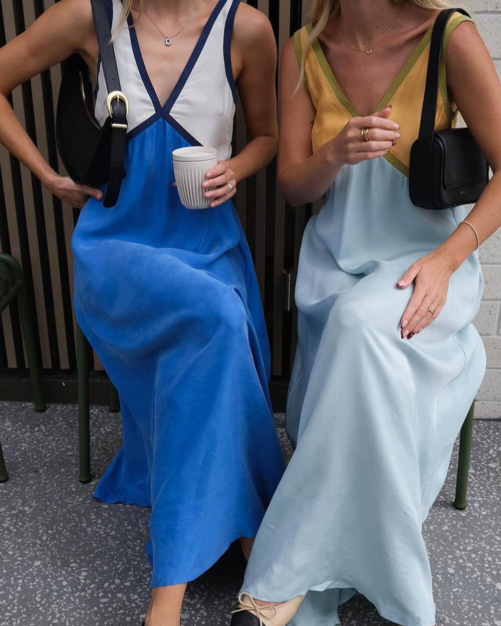 DONNA | Vestido largo con cuello V