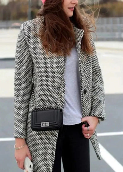 CLAUDIA | Abrigo de temporada