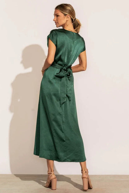 CLARINE | Vestido midi elegante