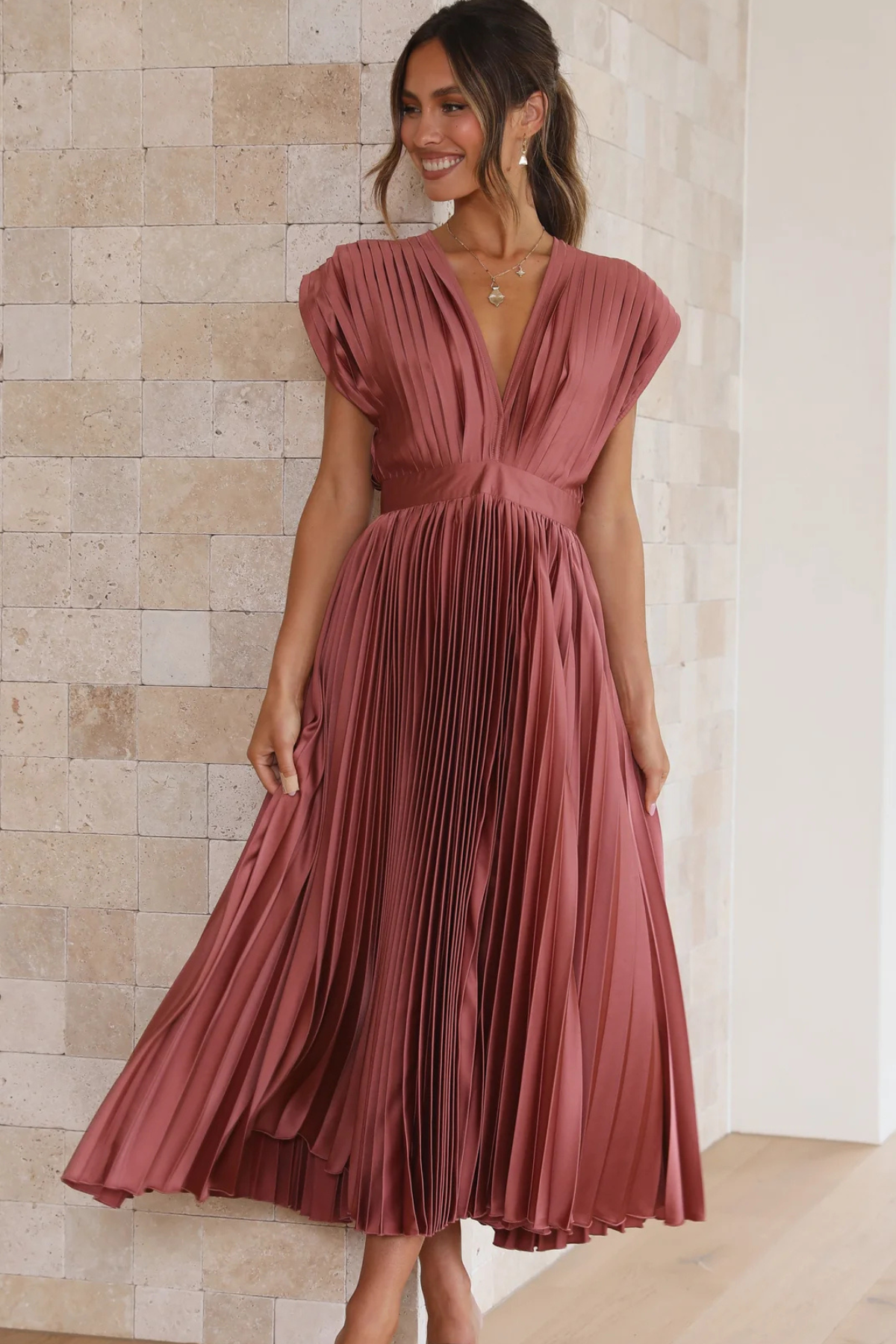 TIRSÁ | Vestido glamuroso.