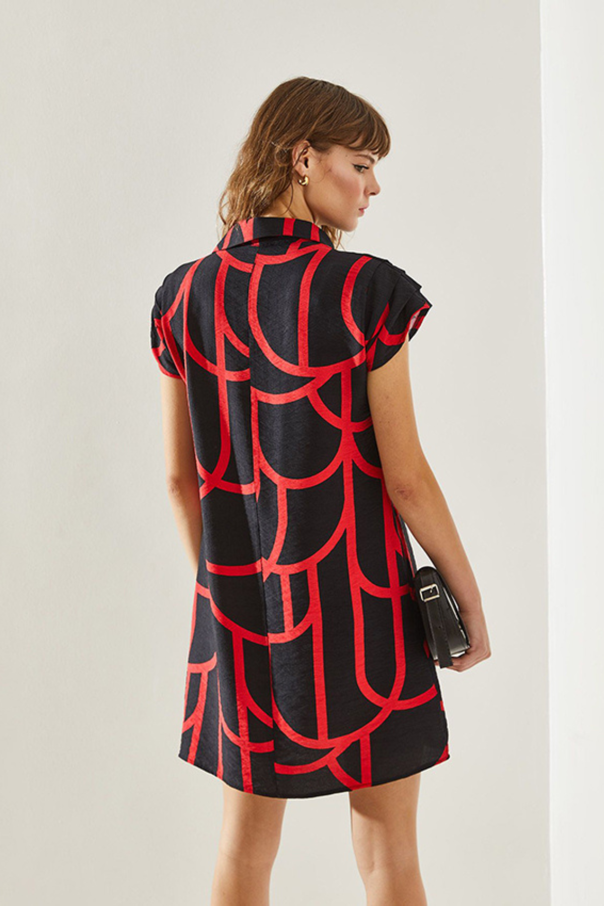 HELENA | Vestido sofisticado de manga corta