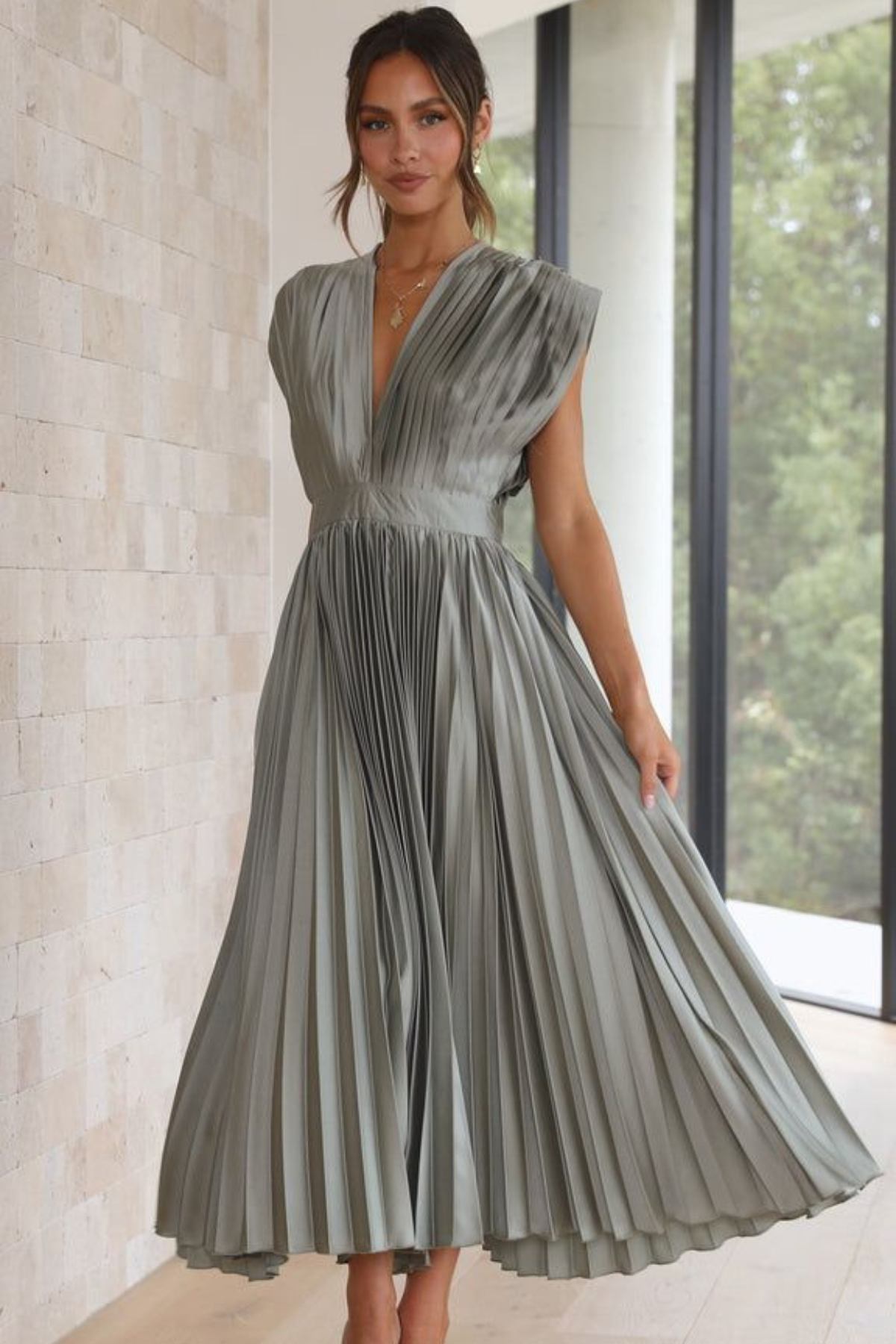 TIRSÁ | Vestido glamuroso.