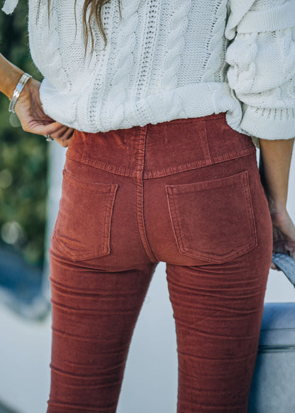 CHLOE | Pantalones acampanados de pana