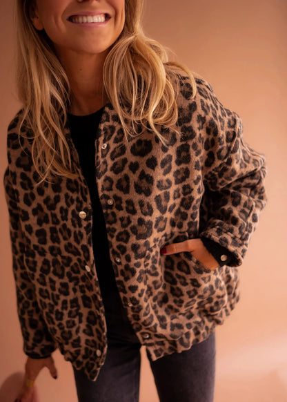 STELLA | Chaqueta estampada de leopardo